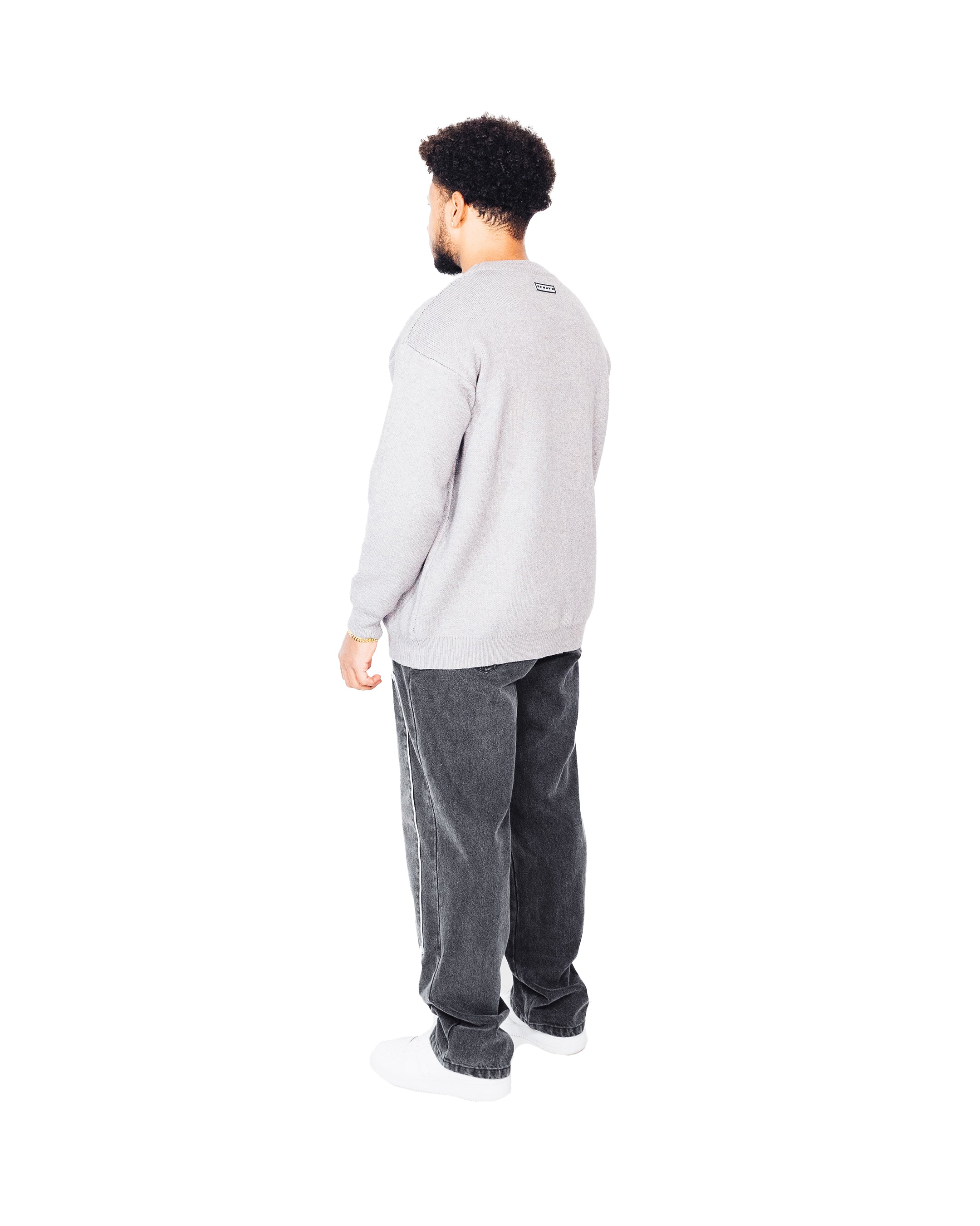 OCHAVO LOGO KNIT SWEATER